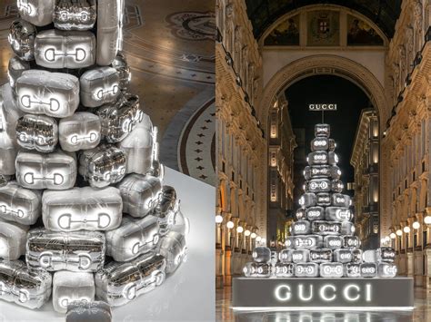 gucci christmas tree galleria|Milan, eco.